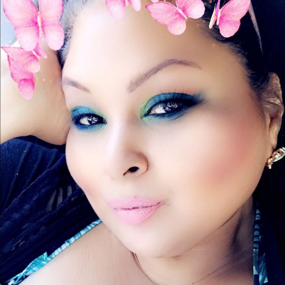 Meet your Posher - Picture 1 of 1